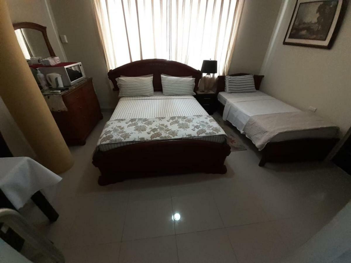 Casa Serena Guayaquil Exterior photo